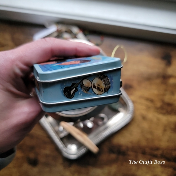 The Beatles Mini Tin Lunchbox - Picture 5 of 9